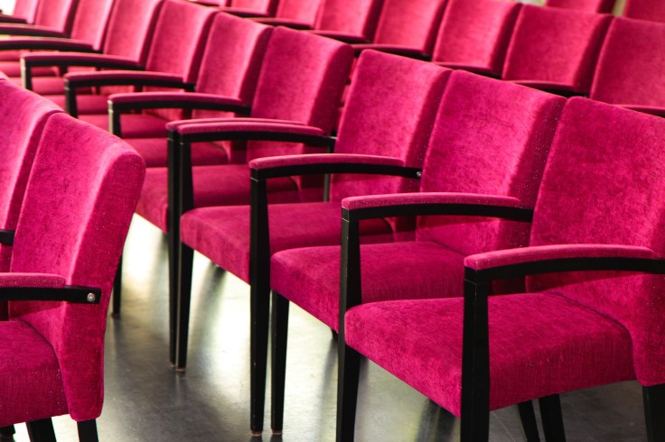 chair-series-4485429_1920